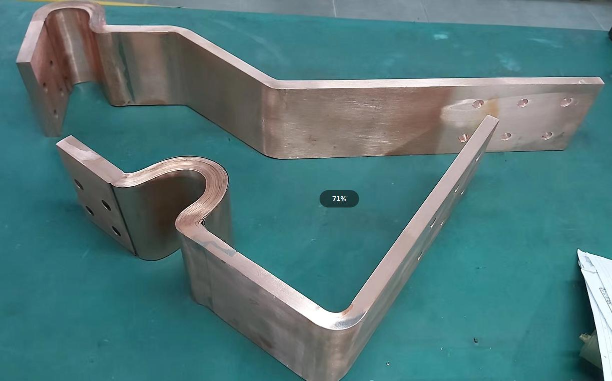 Transformer busbar